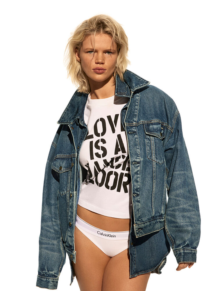Calvin Klein ALL CAPS