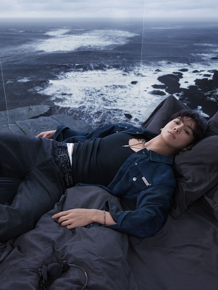 Calvin Klein Jung Kook is Back His energy illuminated this season. Holiday heat turned up