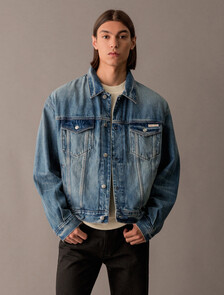 Buy 남성 90's 오로라 블루 데님 자켓 in color BLUE