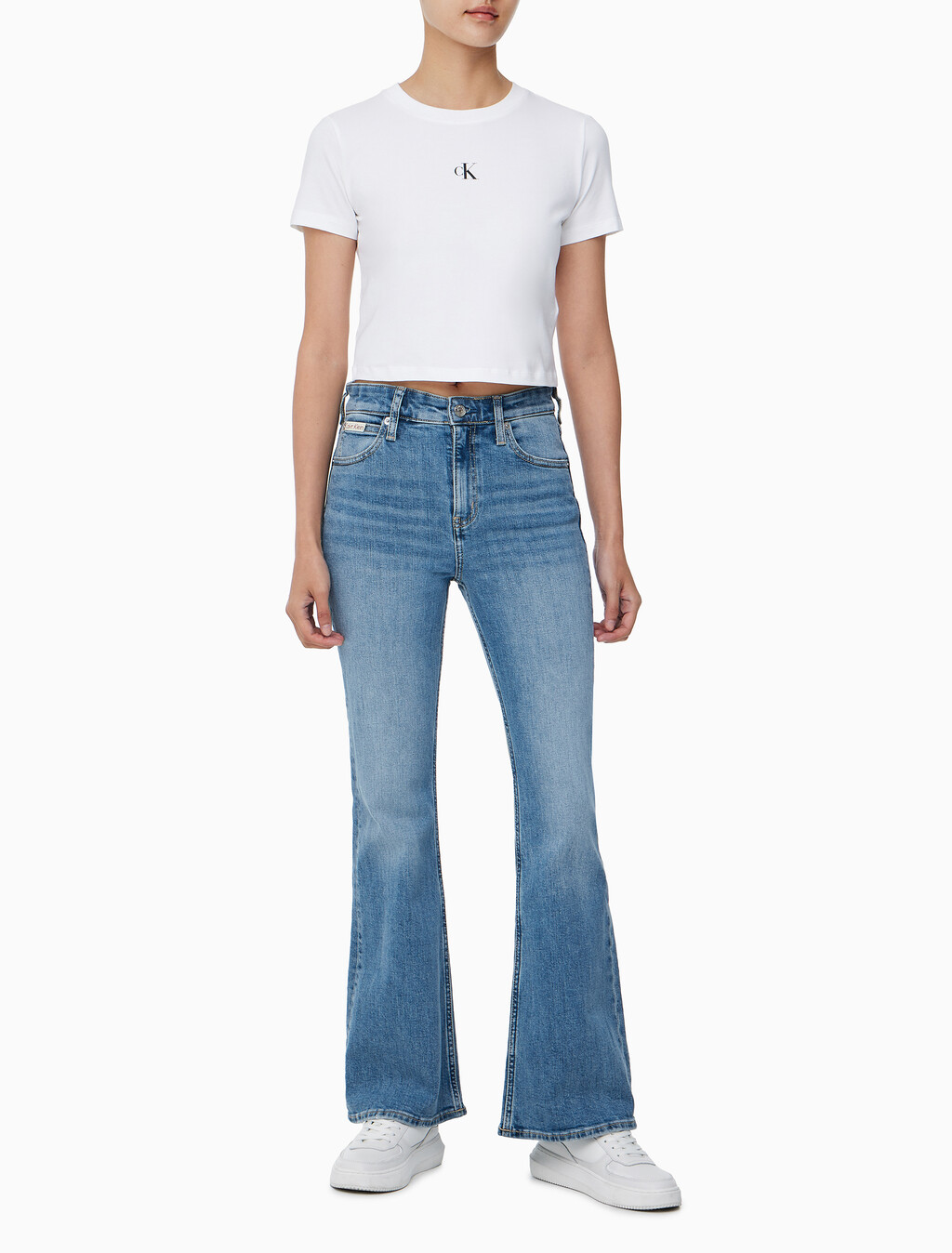 Buy 여성 하이라이즈 플레어핏 미드블루 이탈리안 데님 in color MID BLUE BACK EMBRO
