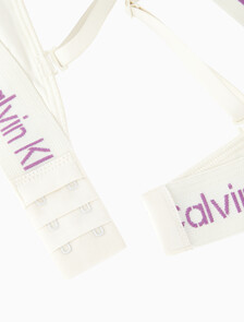 Buy 여성 스텐실 로고 모던코튼 트라이앵글 in color BONE WHITE