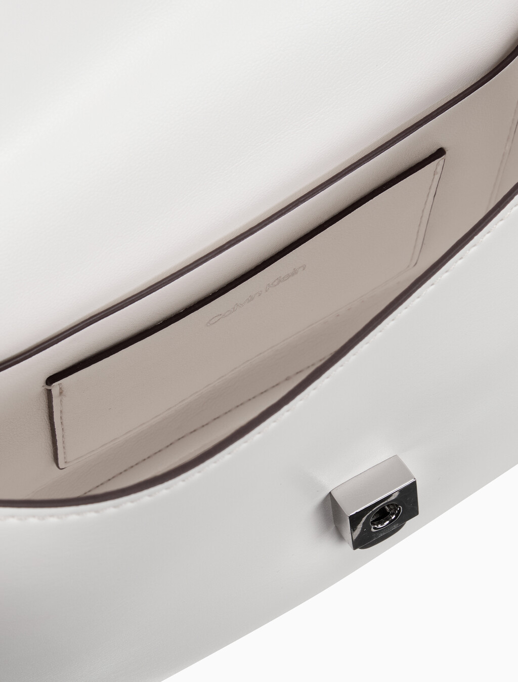 Buy 여성 하드웨어 모노그램 플랩 카메라 백 in color White Alyssum