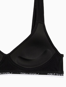 Buy 여성 캐러셀  패디드 브라렛 in color BLACK