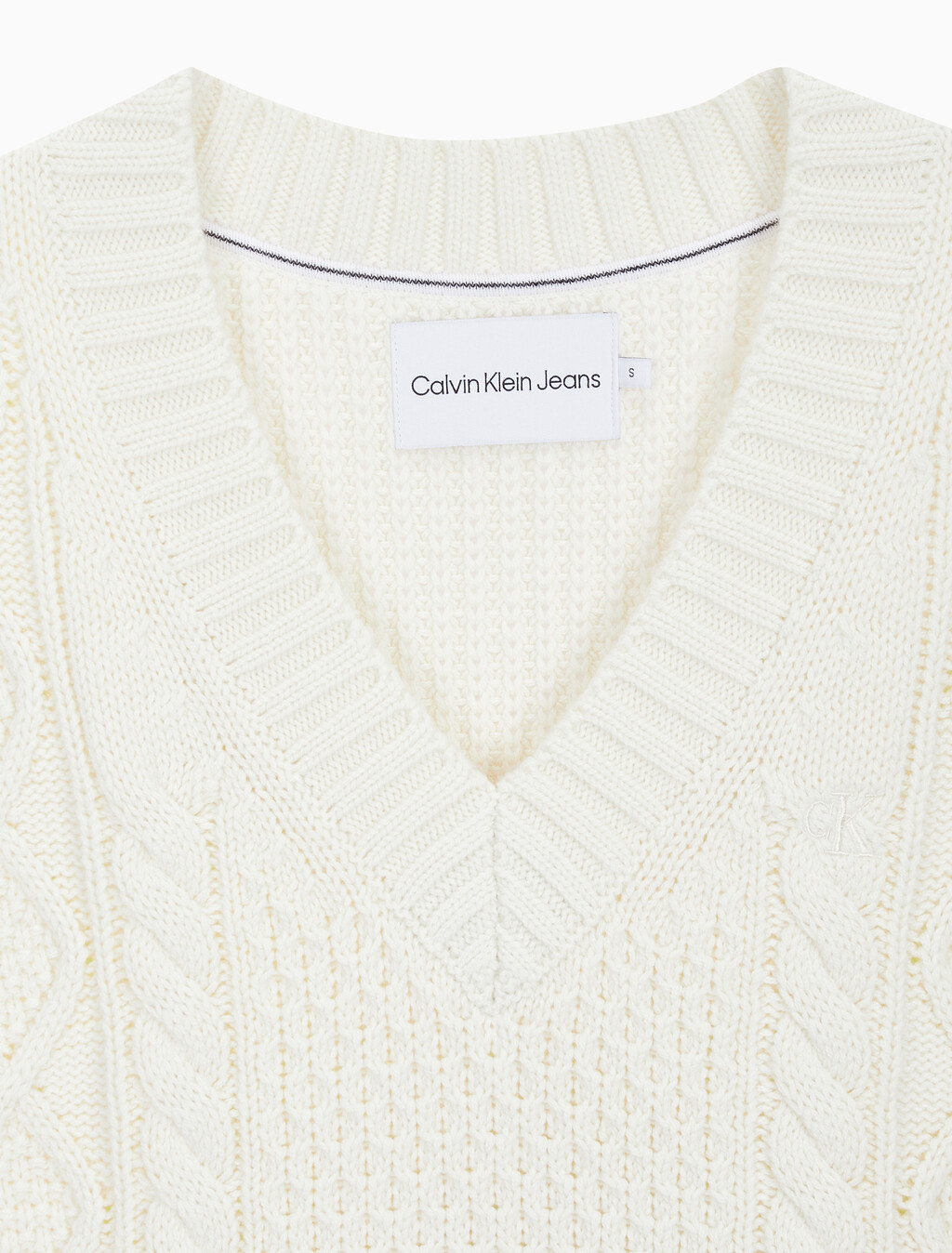 Buy 여성 바시티 케이블 베스트 in color WHITE