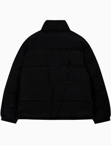 Buy 남성 나일론 리버서블 올오버프린트 다운 푸퍼 자켓 in color BLACK