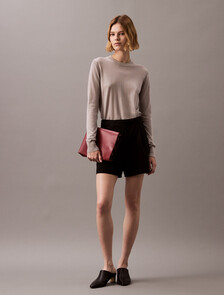 Buy 여성 롱슬리브 테크 메리노 울 크루넥 스웨터 in color LIGHT GREY