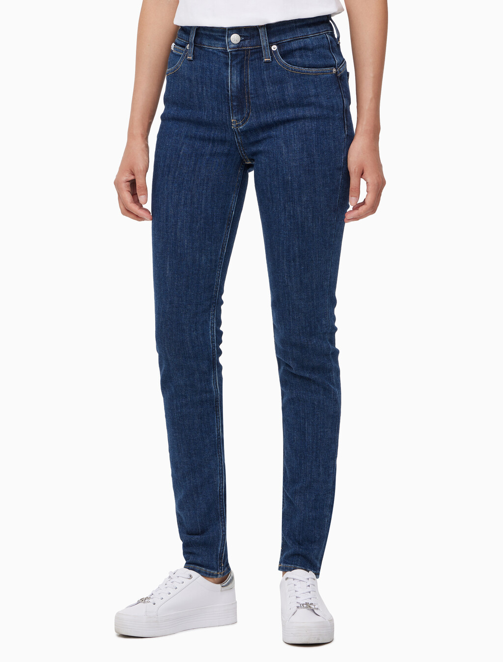 Buy 여성 하이라이즈 스키니핏 기모 미드블루 데님 in color MID BLUE BACK EMBRO