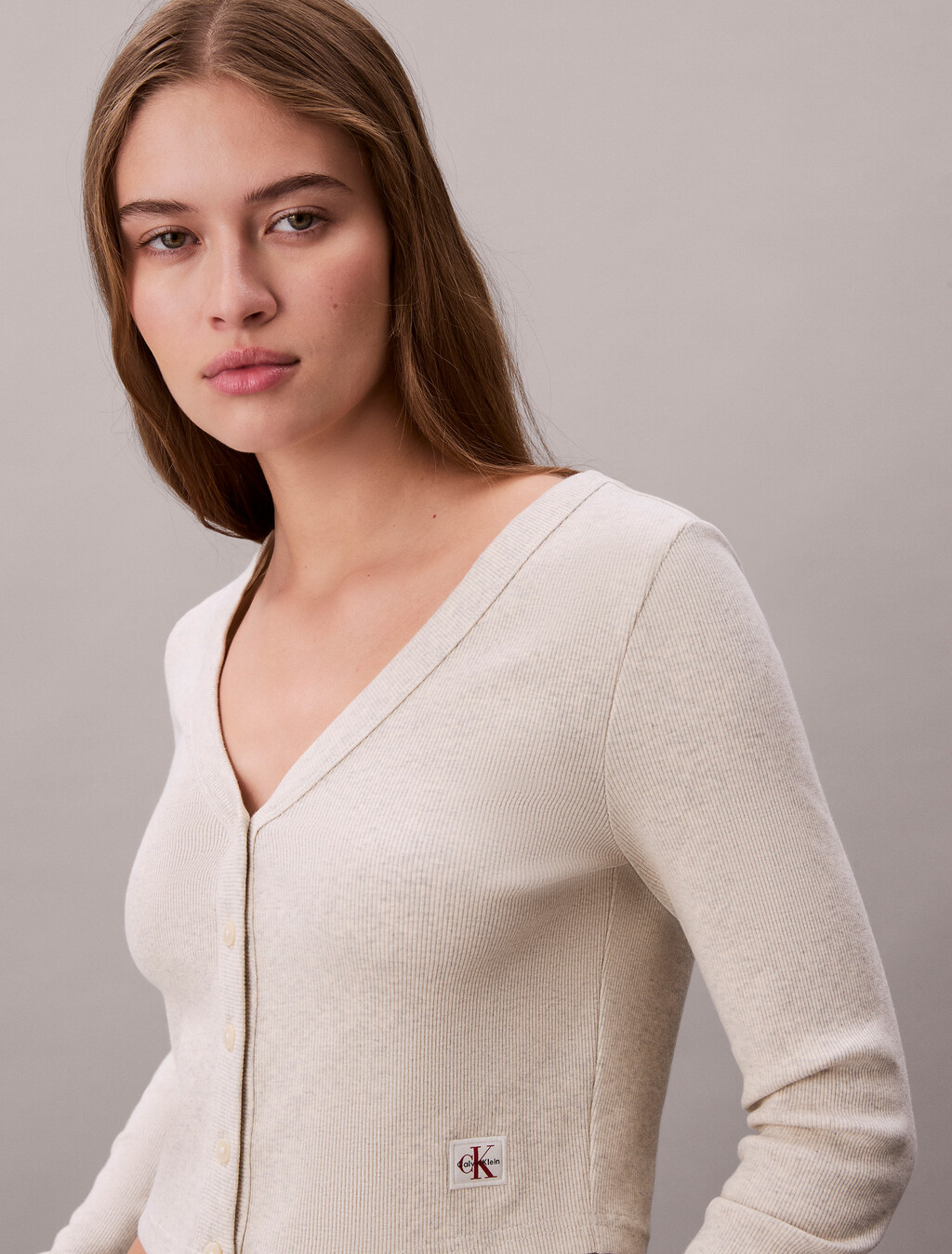 Buy 여성 우븐라벨 베이비립 가디건 in color VANILLA HEATHER