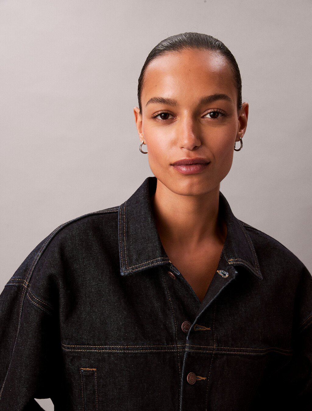 Buy 여성 린스 데님 자켓 in color TENCEL RINSE BLUE