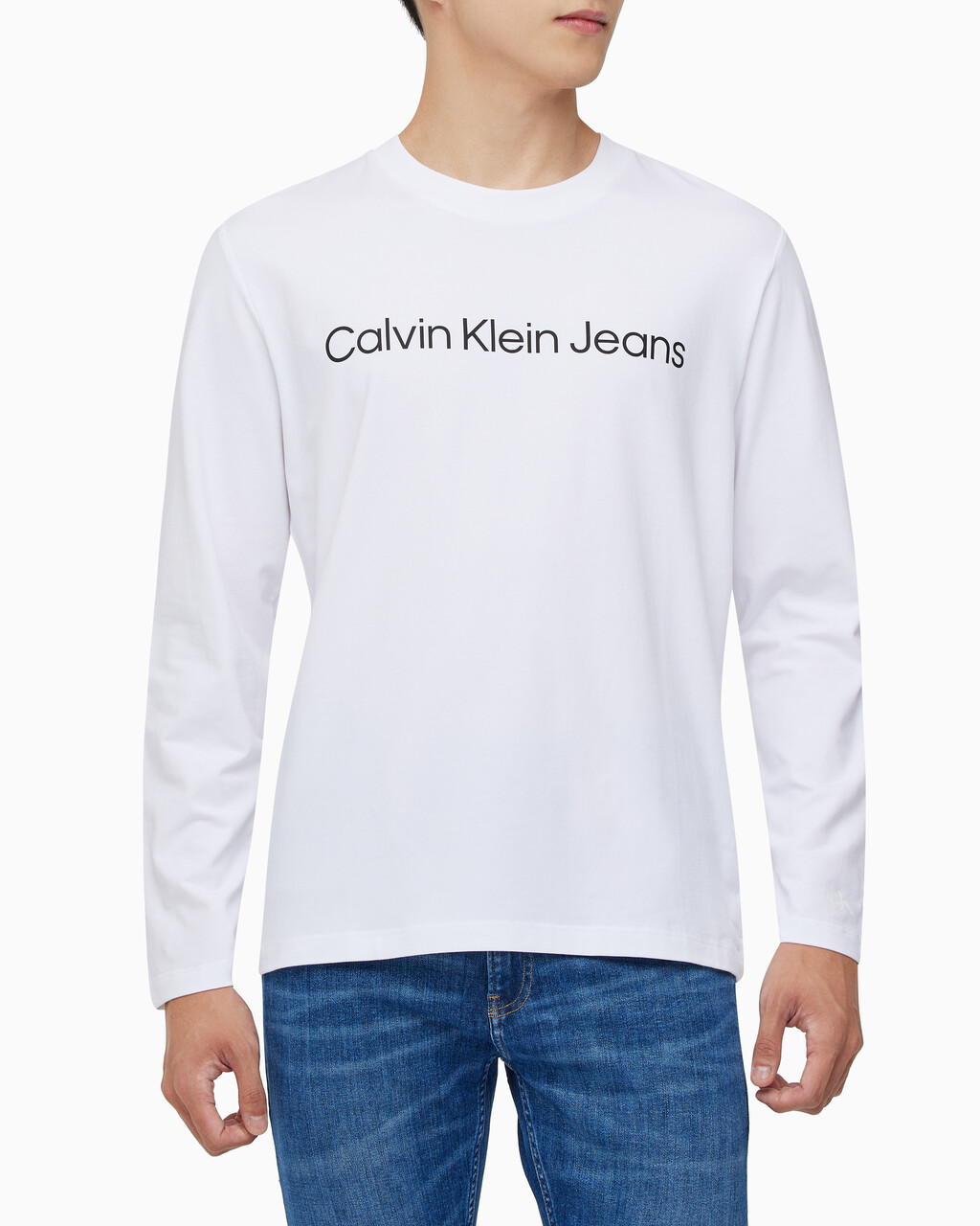 Buy 남성 레귤러핏 인스티튜셔널 긴팔 티셔츠 in color BRIGHT WHITE
