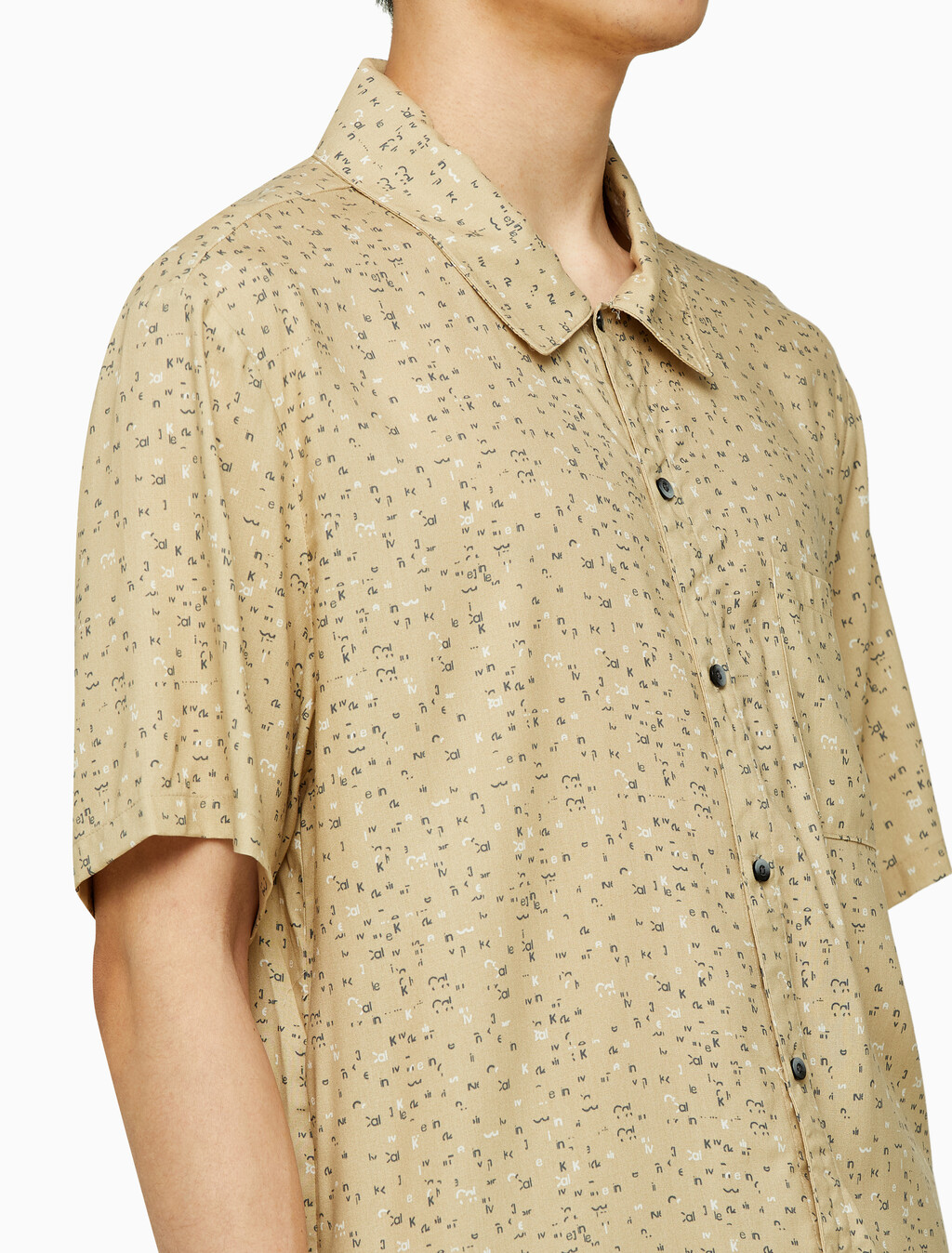 Buy 남성 우븐 비스코스 라운지 숏슬리브 버튼다운 탑 in color YELLOW
