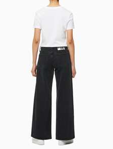 Buy 여성 로우라이즈 배기핏 블랙 데님 in color WASHED BLACK LOGO LACE