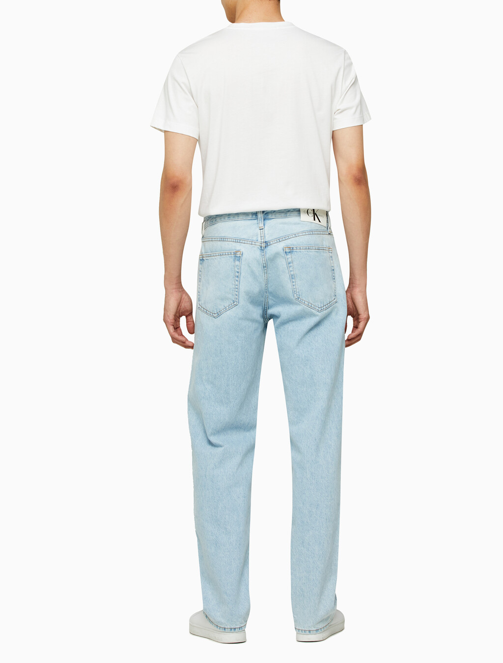 Buy 남성 90's 스트레이트핏 라이트블루 데님 in color CHALKY BLUE