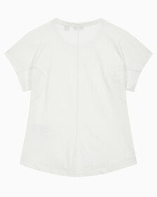 Buy 여성 슬림핏 숏 슬리브 티셔츠 in color WHITE