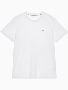 Buy 남성 레귤러핏 CK 로고 뱃지 반팔 티셔츠 in color BRIGHT WHITE