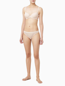 Buy 여성 미니멀리스트 메쉬 업리프트 데미 브라 in color PINK BEIGE