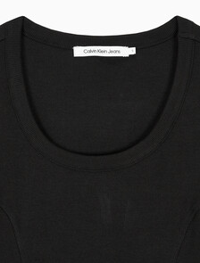 Buy 여성 립 오픈 백 크롭 탑 in color CK BLACK