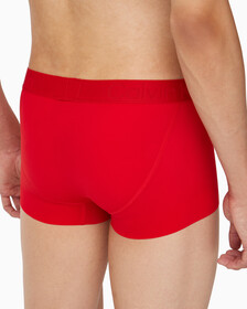Buy 남성 CK 블랙 울트라서포트 로우라이즈 트렁크 in color ROUGE