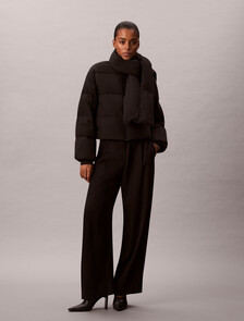 Buy 여성 스카프 숏 다움 in color BLACK