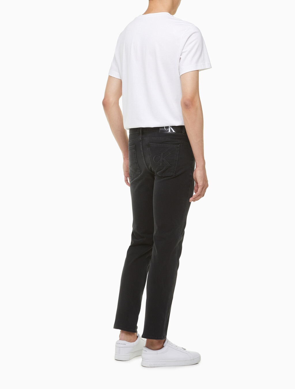 Buy 남성 바디핏 스트레치 블랙 데님 in color WASHED BLACK LOGO LACE