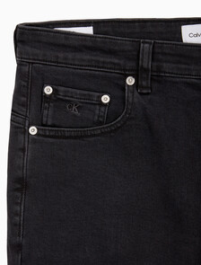 Buy 남성 바디핏 블랙 이탈리안 데님 in color WASHED BLACK LOGO LACE