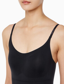 Buy 여성 세큐어 스컬프트 심리스 바디 브리퍼 in color BLACK