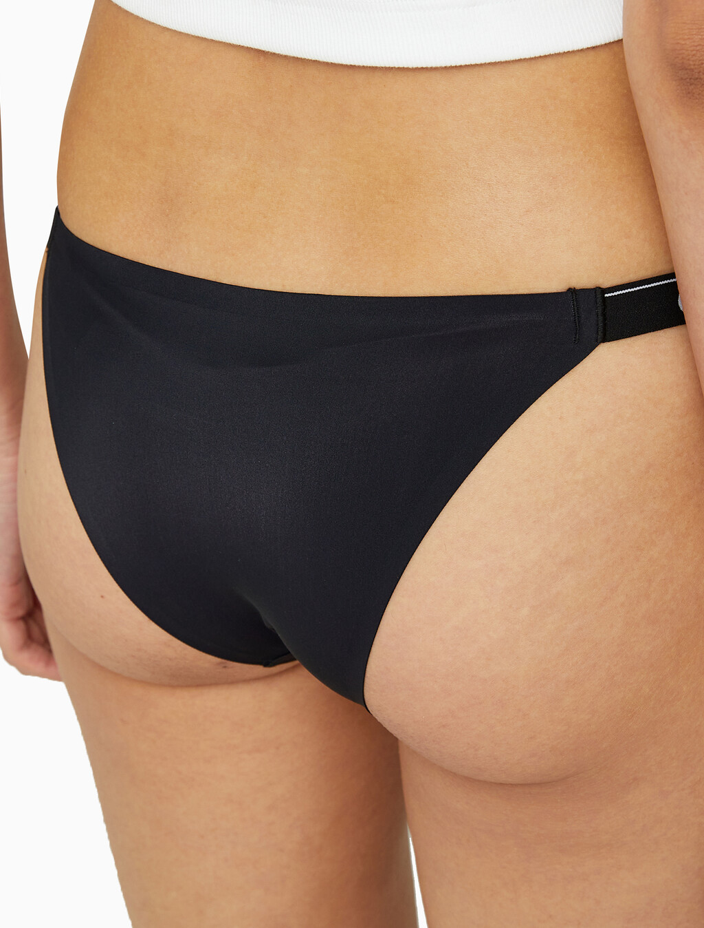 Buy 여성 모던 스포츠 에센셜 AF 스트링 비키니 in color BLACK