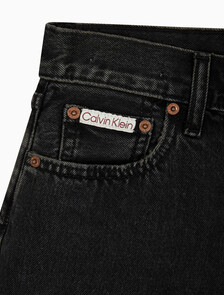 Buy 여성 시그니쳐 90's 3인치 데님 쇼츠 in color CK ESSENTIAL BLACK