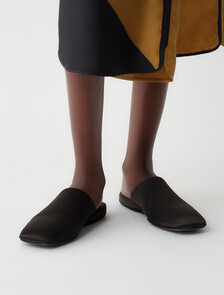 Buy HUGH-RASO-ATTILIO in color BLACK