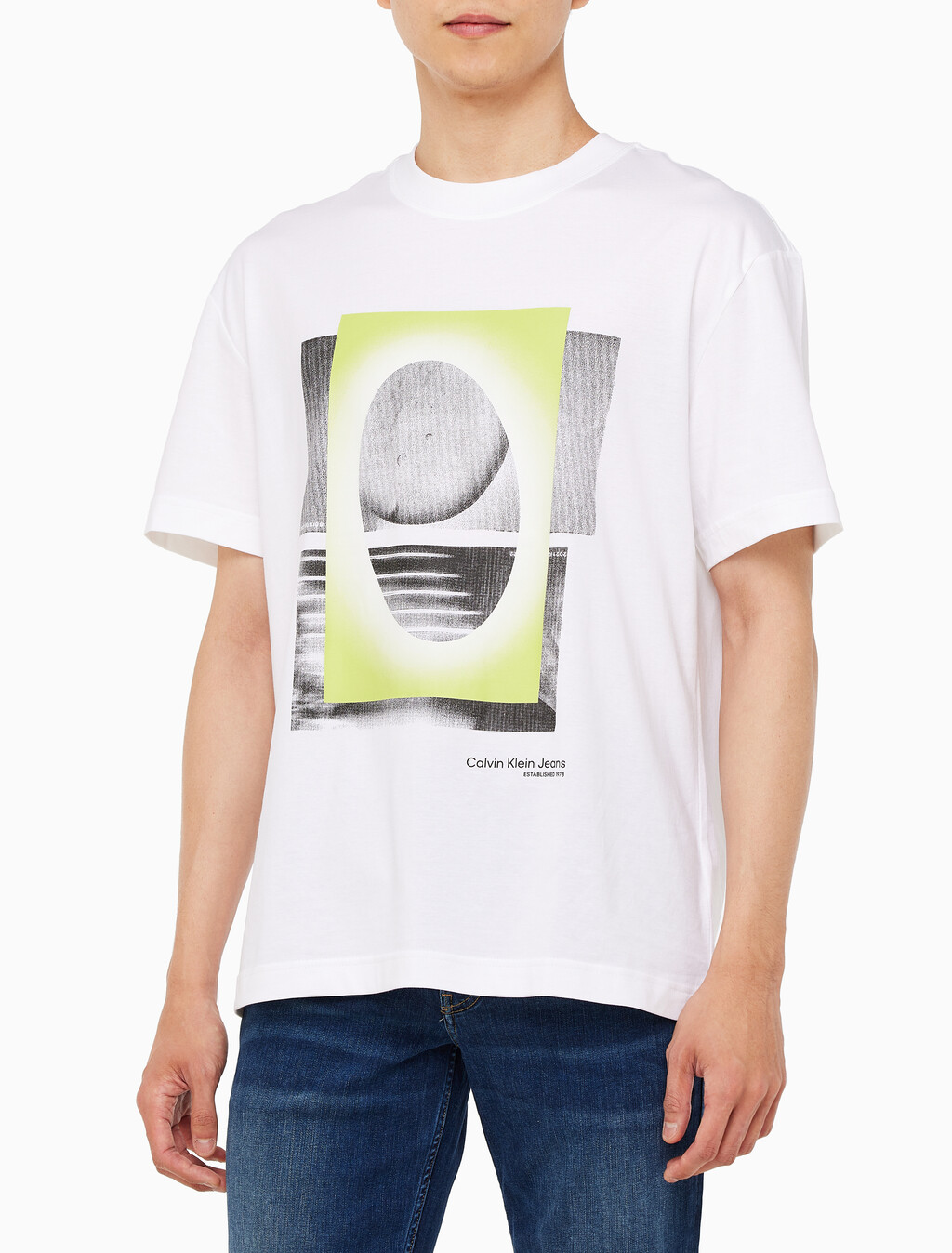 Buy 남성 메타 포토프린트 반팔 티셔츠 in color BRIGHT WHITE