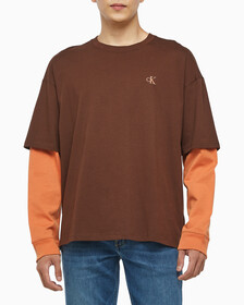 Buy 남성 롱슬리브 패션 레이어드 티 in color DARK BROWN