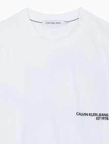 Buy 남성 릴렉스핏 CK 스프레이 로고 반팔 티셔츠 in color BRIGHT WHITE