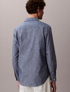 Buy 챔브레이 클래식 셔츠 in color Deep Indigo Blue