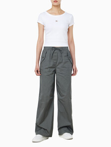Buy 여성 라이트웨이트 코튼 카고 팬츠 in color GUNMETAL HTR
