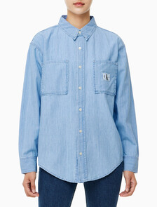 Buy 여성 오버사이즈 긴팔 데님 셔츠 in color CHALKY BLUE