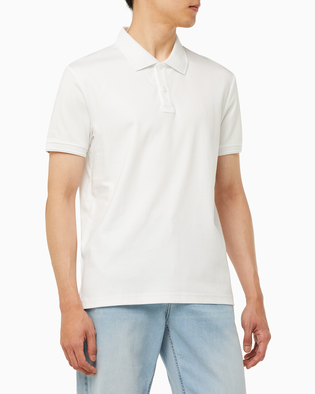 Buy 남성 톤온톤 로고 레귤러핏 폴로 반팔 티셔츠 in color BRIGHT WHITE