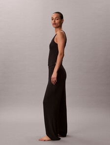 Buy 여성 모달 립 와이드 팬츠 in color BLACK