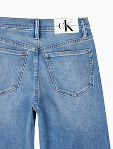 Buy 여성 하이라이즈 와이드핏 미드블루 37.5 기능성 데님 in color MID BLUE BACK EMBRO