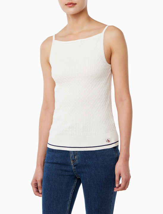 여성 슬림핏 우븐라벨 케이블 탱크