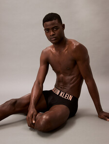 Buy 남성 인텐스 파워 마이크로파이버 스트레치 로우 라이즈 트렁크 3PK in color BLACK BODIES/PAPAYA PUNCH/WHITE/MOONLIGHT JADE LOGOS