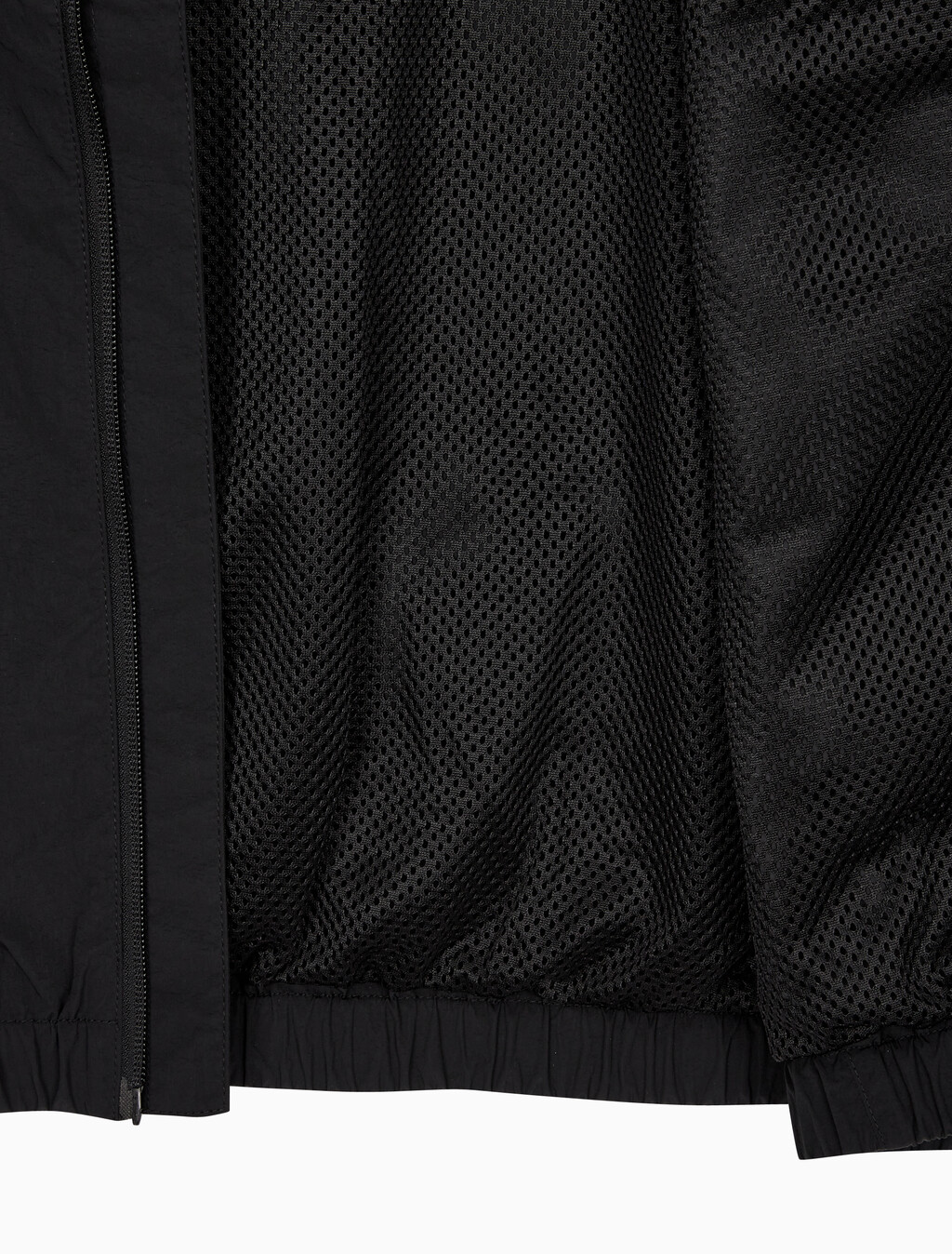 Buy 남성 베이직 에센셜 기능성 나일론 자켓 in color CK BLACK