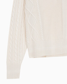 Buy 여성 케이블 인터레스트 브이넥 풀오버 울 스웨터 in color BLUR FLORAL_BLACK