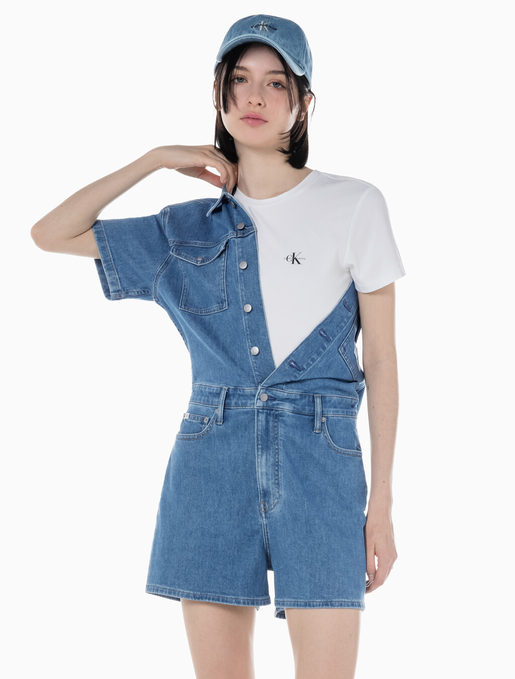 Buy 여성 슬림핏 2PK 반팔 티셔츠 in color CK BLACK