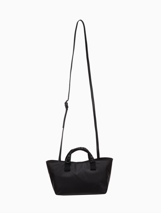 여성 CKJ 울트라라이트 러버라이즈드 롱데이 쇼퍼백