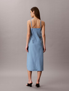 Buy 여성 바이어스 컷 텐셀 드레스 in color Light Blue