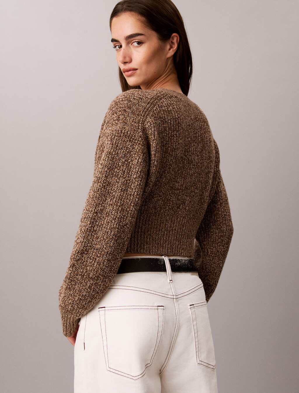 Buy 여성 울 캐시미어 가디건 in color Brown