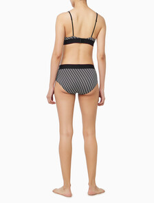 Buy 여성 CK 그래픽 AF 힙스터 in color Black Print