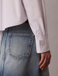 Buy 여성 팝플린 크롭 셔츠 in color Navy