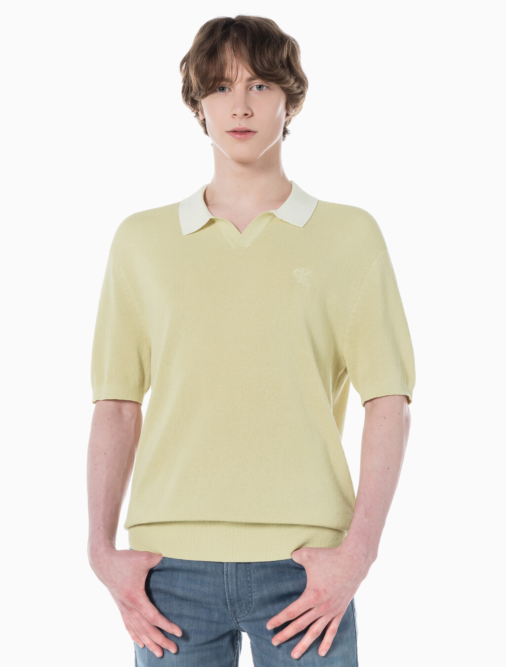 Buy 남성 로고 오픈 카라 폴로 반팔 스웨터 in color GREEN