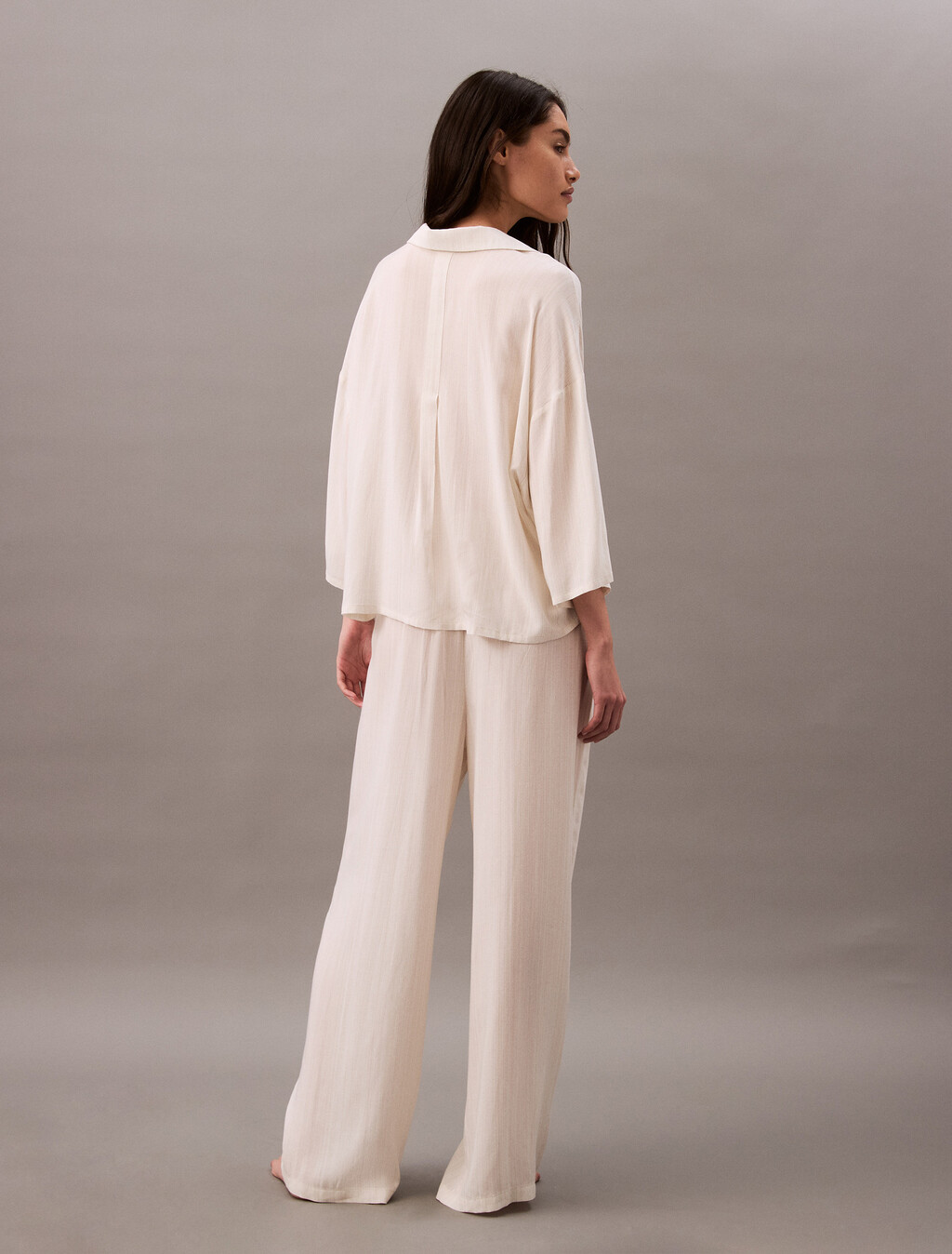Buy 여성 우븐 비스코스 반팔 셔츠 in color TEXTURED STRIPE PELICAN